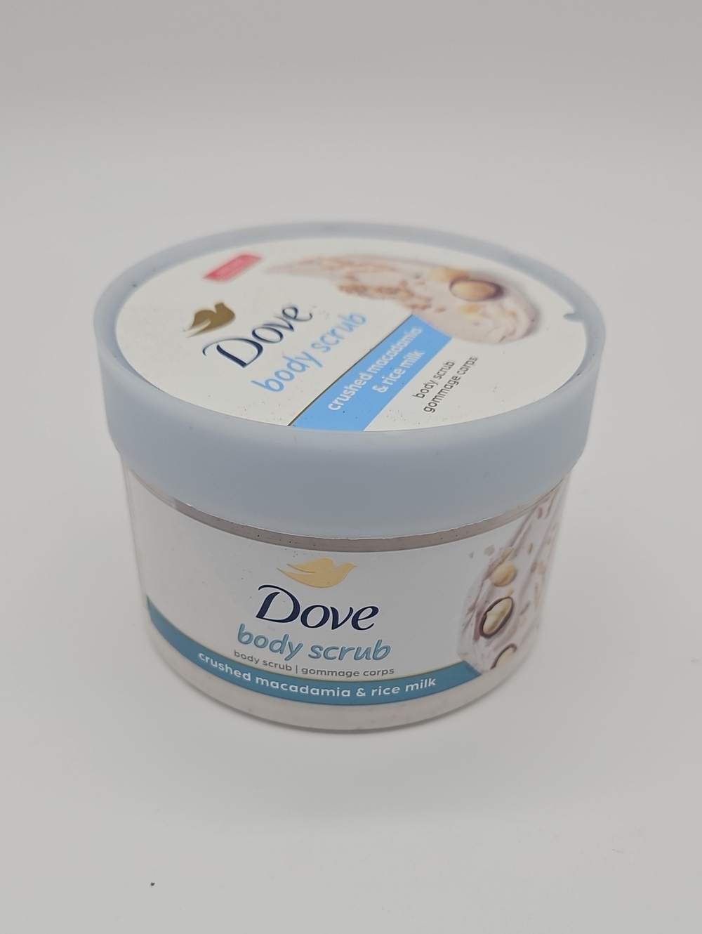 Dove Crushed Macadamia & Rice Milk Body Scrub - Light Blue